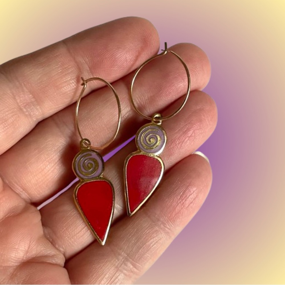 Vintage Laurel Burch “Femina” enamel hoop dangle earrings